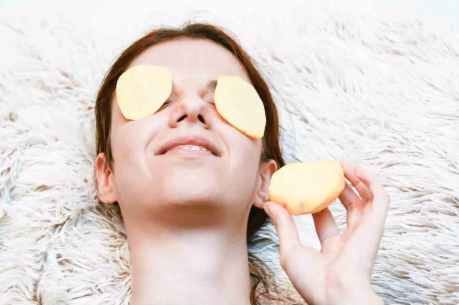Potato Juice: Simple Recipe & Amazing Benefits for Whitening Your Face