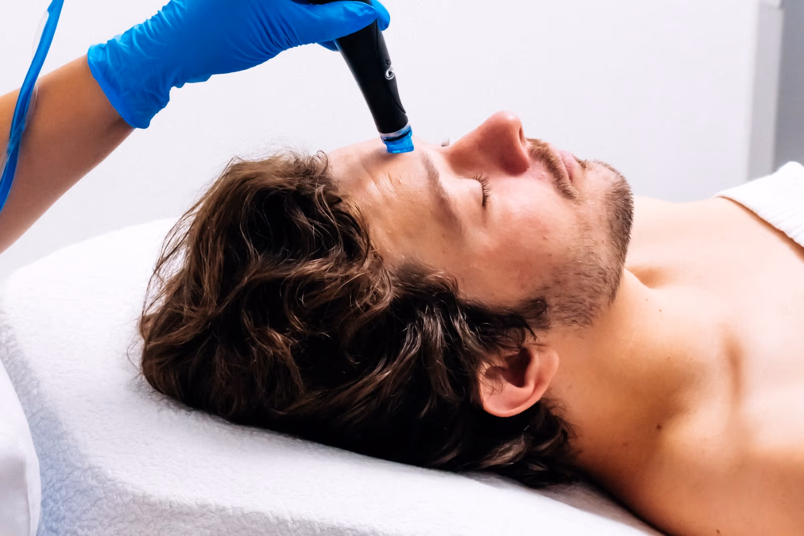 Facial Treatments for Men: Different Types