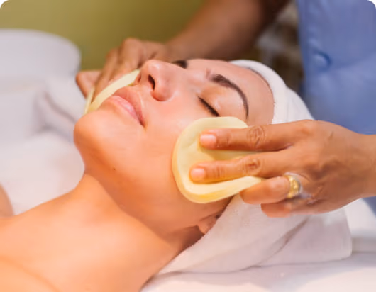 Inno Peel / Mango Peel Skin Whitening Treatment