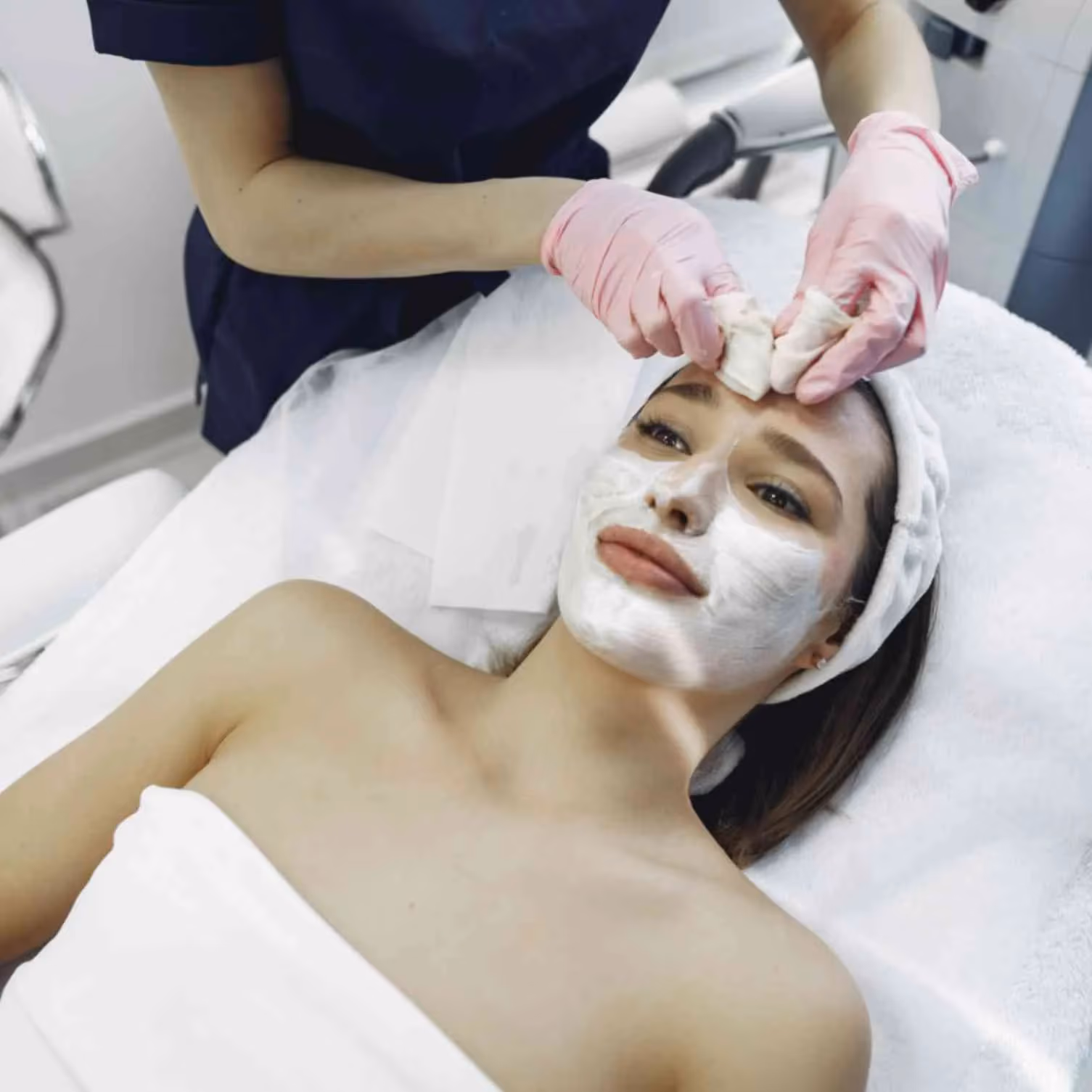 2X Whitening Glow Facial